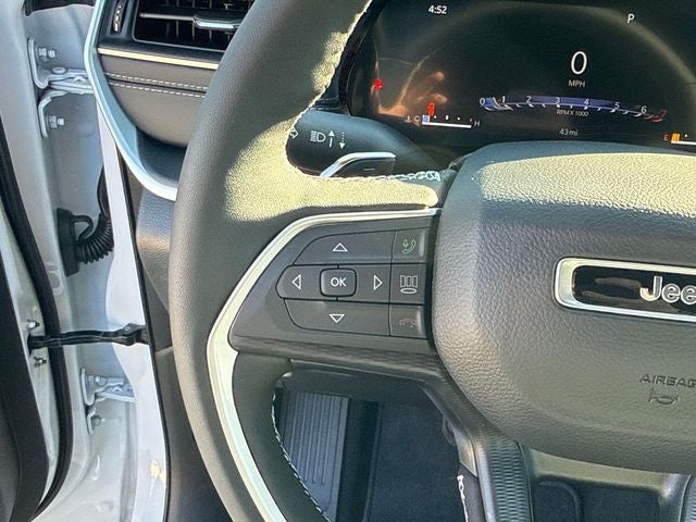 2025 Jeep Grand Cherokee GRAND CHEROKEE L ALTITUDE X 4X2