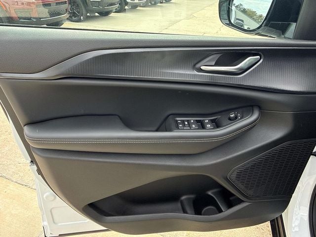 2025 Jeep Grand Cherokee GRAND CHEROKEE L ALTITUDE X 4X2