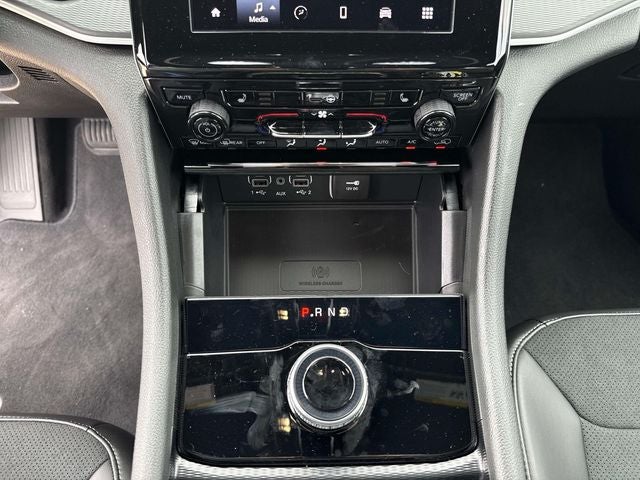 2025 Jeep Grand Cherokee GRAND CHEROKEE L ALTITUDE X 4X2