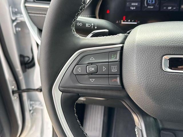 2025 Jeep Grand Cherokee GRAND CHEROKEE L ALTITUDE X 4X2