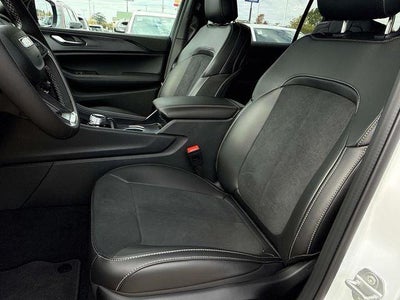 2025 Jeep Grand Cherokee GRAND CHEROKEE L ALTITUDE X 4X2