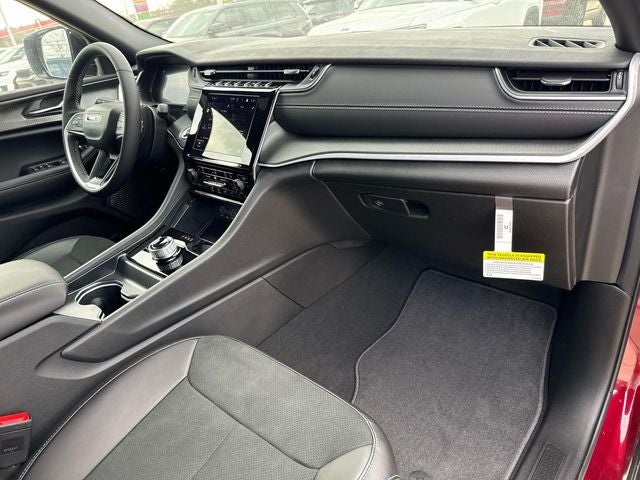 2025 Jeep Grand Cherokee GRAND CHEROKEE L ALTITUDE X 4X2