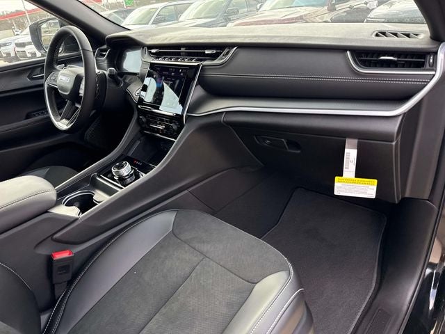 2025 Jeep Grand Cherokee GRAND CHEROKEE L ALTITUDE X 4X2