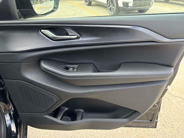 2025 Jeep Grand Cherokee GRAND CHEROKEE L ALTITUDE X 4X2