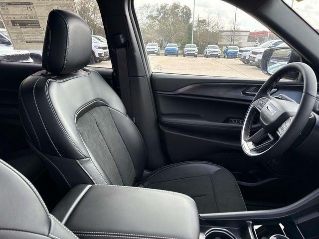 2025 Jeep Grand Cherokee GRAND CHEROKEE L ALTITUDE X 4X2