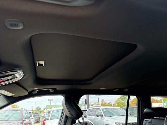 2025 Jeep Grand Cherokee GRAND CHEROKEE L ALTITUDE X 4X2