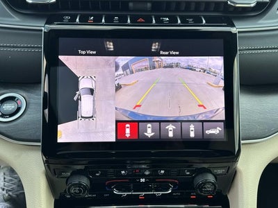 2025 Jeep Grand Cherokee GRAND CHEROKEE L LIMITED 4X2