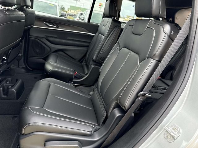 2025 Jeep Grand Cherokee GRAND CHEROKEE L LIMITED 4X2