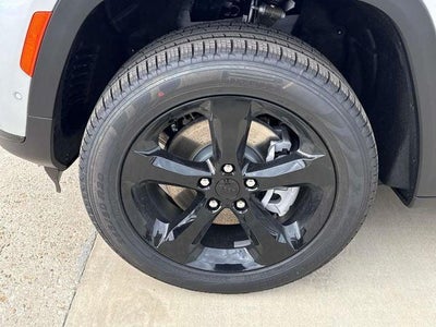 2025 Jeep Grand Cherokee GRAND CHEROKEE L LIMITED 4X2