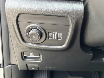 2025 Jeep Grand Cherokee GRAND CHEROKEE L LIMITED 4X2