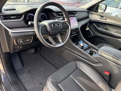 2025 Jeep Grand Cherokee GRAND CHEROKEE L LIMITED 4X2