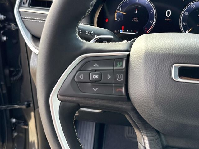 2025 Jeep Grand Cherokee GRAND CHEROKEE L LIMITED 4X2