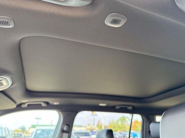 2025 Jeep Grand Cherokee GRAND CHEROKEE L LIMITED 4X2