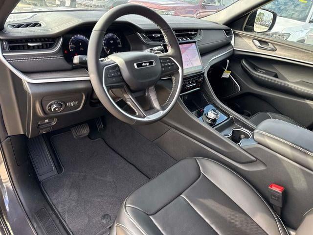 2025 Jeep Grand Cherokee GRAND CHEROKEE L LIMITED 4X2