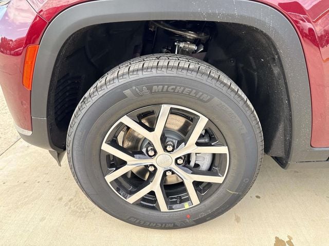2025 Jeep Grand Cherokee GRAND CHEROKEE L LIMITED 4X2