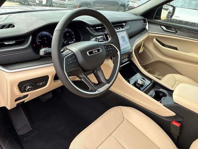 2025 Jeep Grand Cherokee GRAND CHEROKEE L LIMITED 4X2