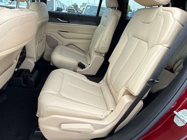 2025 Jeep Grand Cherokee GRAND CHEROKEE L LIMITED 4X2