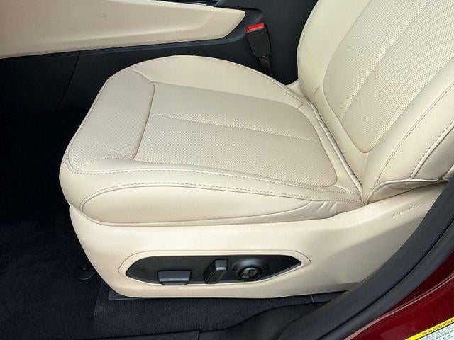 2025 Jeep Grand Cherokee GRAND CHEROKEE L LIMITED 4X2