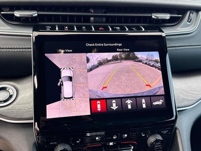 2025 Jeep Grand Cherokee GRAND CHEROKEE L LIMITED 4X2