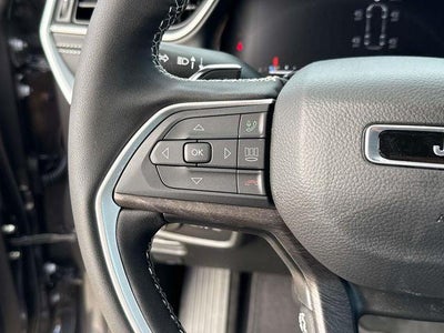 2025 Jeep Grand Cherokee GRAND CHEROKEE L LIMITED 4X2