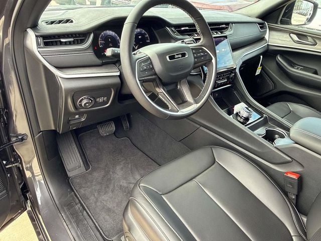 2025 Jeep Grand Cherokee GRAND CHEROKEE L LIMITED 4X2