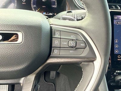 2025 Jeep Grand Cherokee GRAND CHEROKEE L LIMITED 4X2