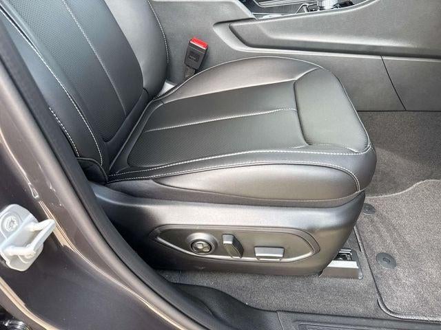 2025 Jeep Grand Cherokee GRAND CHEROKEE L LIMITED 4X2