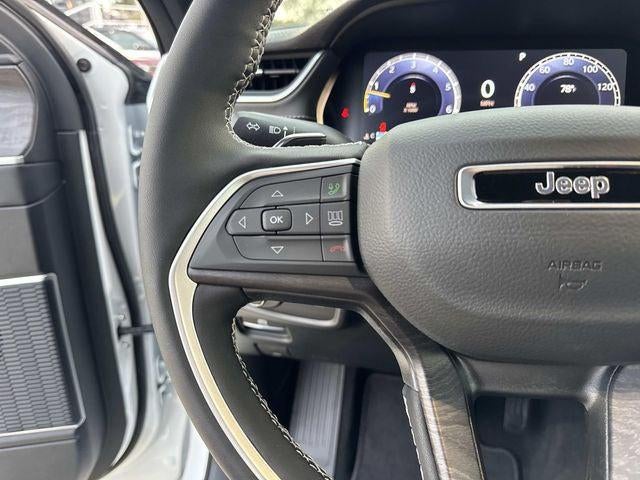 2025 Jeep Grand Cherokee GRAND CHEROKEE L LIMITED 4X2