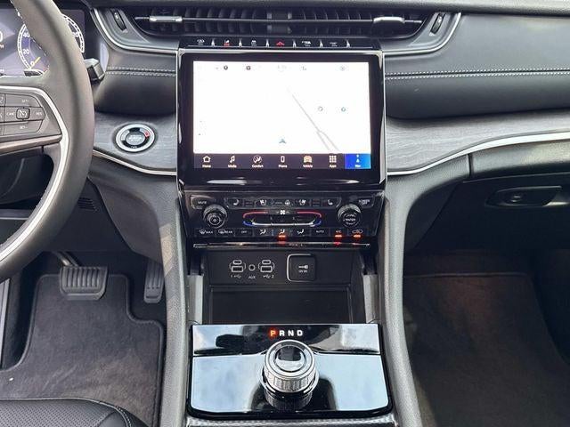 2025 Jeep Grand Cherokee GRAND CHEROKEE L LIMITED 4X2