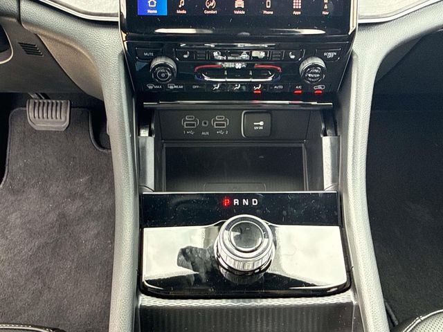 2025 Jeep Grand Cherokee GRAND CHEROKEE L LIMITED 4X2