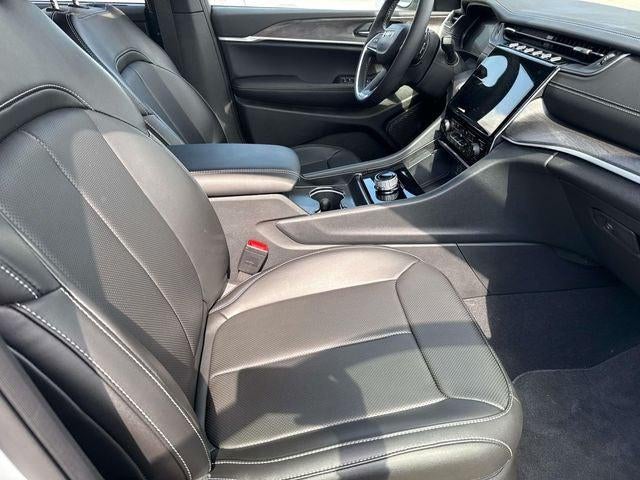 2025 Jeep Grand Cherokee GRAND CHEROKEE L LIMITED 4X2