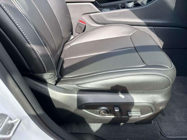 2025 Jeep Grand Cherokee GRAND CHEROKEE L LIMITED 4X2