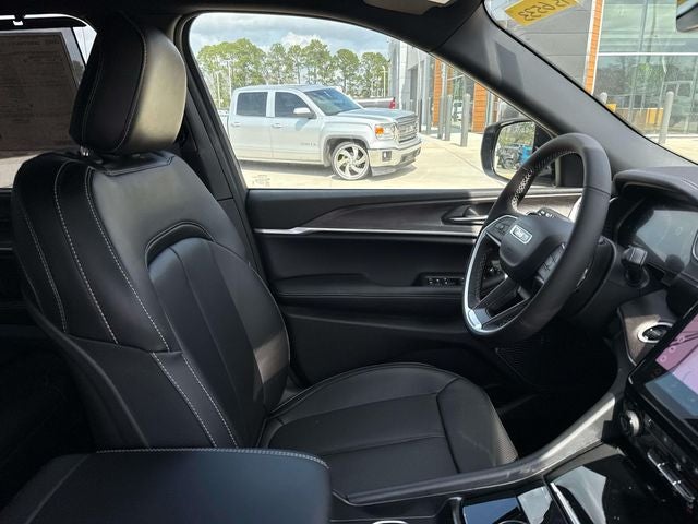 2025 Jeep Grand Cherokee GRAND CHEROKEE L LIMITED 4X2