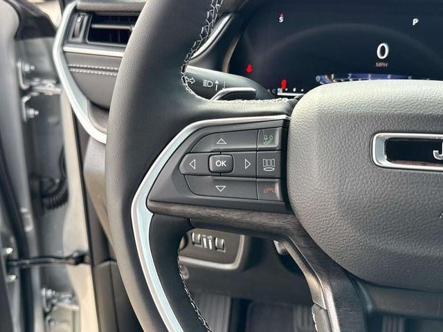 2025 Jeep Grand Cherokee GRAND CHEROKEE L LIMITED 4X2