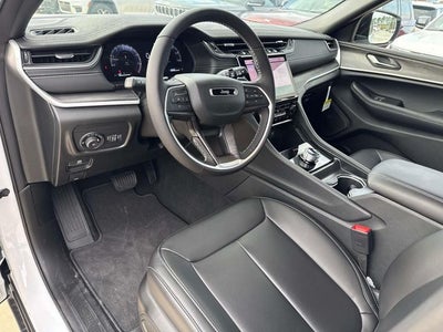 2025 Jeep Grand Cherokee GRAND CHEROKEE L LIMITED 4X2