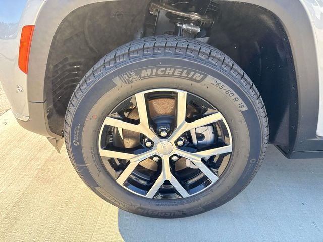 2025 Jeep Grand Cherokee GRAND CHEROKEE L LIMITED 4X2