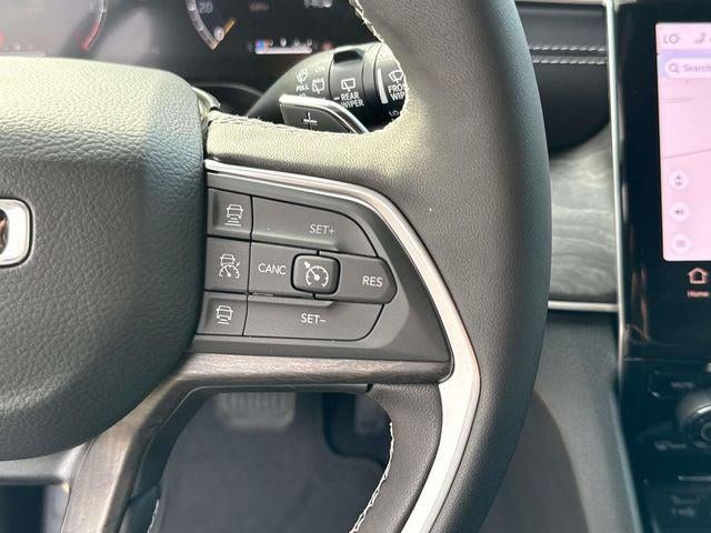 2025 Jeep Grand Cherokee GRAND CHEROKEE L LIMITED 4X2