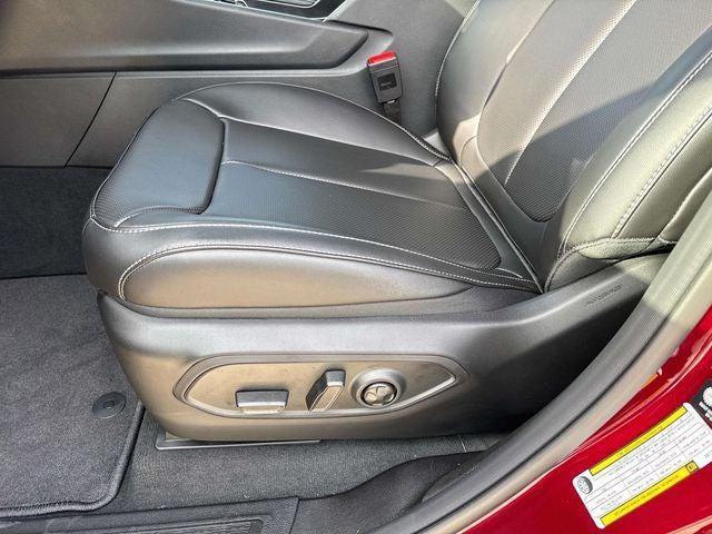 2025 Jeep Grand Cherokee GRAND CHEROKEE L LIMITED 4X2