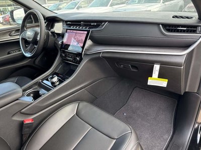 2025 Jeep Grand Cherokee GRAND CHEROKEE L LIMITED 4X2