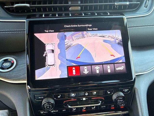 2025 Jeep Grand Cherokee GRAND CHEROKEE L LIMITED 4X2