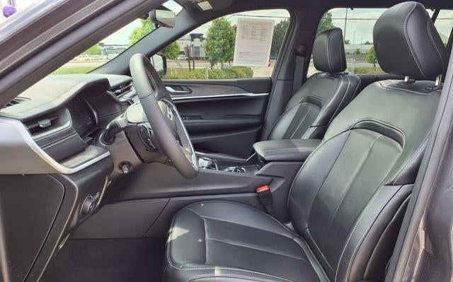 2025 Jeep Grand Cherokee L Limited 4x4