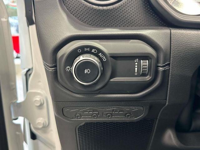 2025 Jeep Wrangler WRANGLER 4-DOOR RUBICON 392