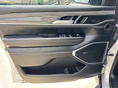 2024 Jeep Wagoneer L Series II 4x2