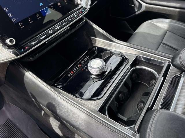 2024 Jeep Wagoneer L Series II 4x2