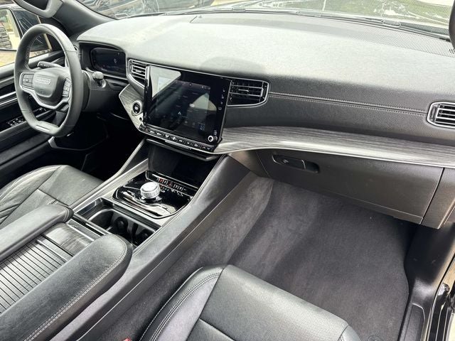 2024 Jeep Wagoneer Series II 4x2