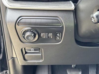 2024 Jeep Wagoneer Series II 4x2