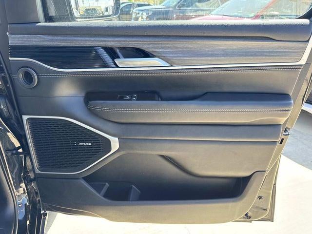 2024 Jeep Wagoneer Series II 4x2