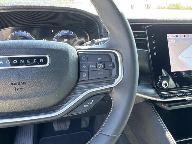 2024 Jeep Wagoneer Series II 4x2