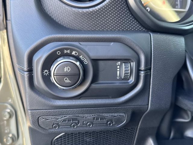 2025 Jeep Gladiator GLADIATOR RUBICON X 4X4