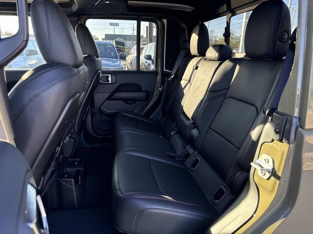 2025 Jeep Gladiator GLADIATOR RUBICON X 4X4